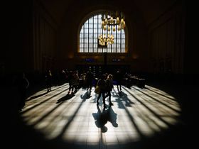 Helsinki railway station.jpg